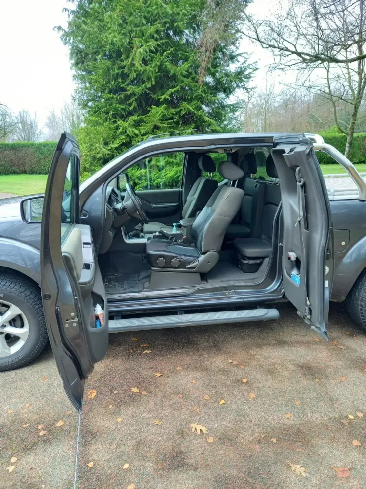 Toyota Navara (4)